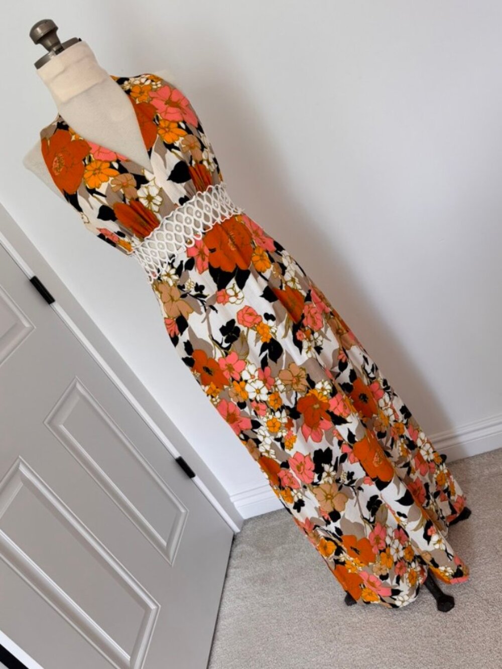 70s Handmade Vintage Floral Maxi Dress V Neck Crochet waist